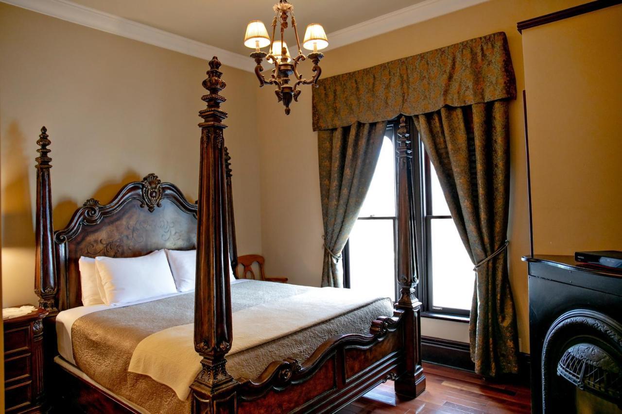 Puddicombe House Hotel New Hamburg Ngoại thất bức ảnh