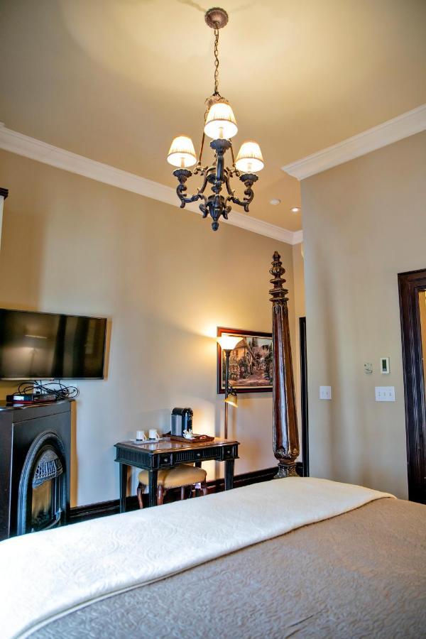 Puddicombe House Hotel New Hamburg Ngoại thất bức ảnh