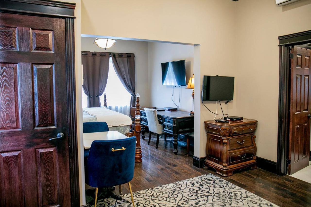 Puddicombe House Hotel New Hamburg Ngoại thất bức ảnh