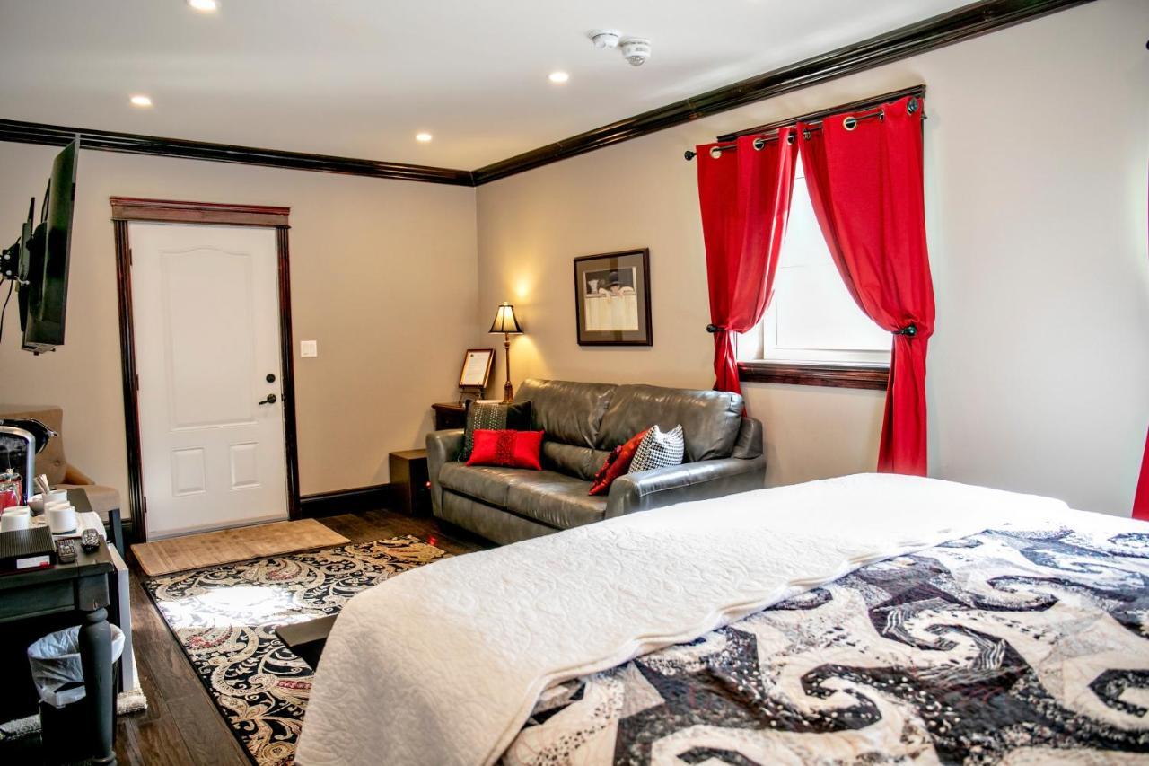 Puddicombe House Hotel New Hamburg Ngoại thất bức ảnh